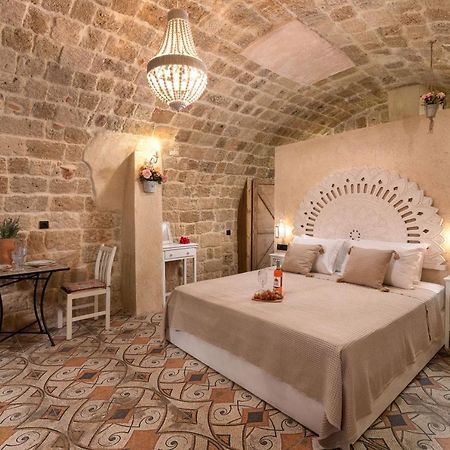 Stone Cave Suite Rhodes City ภายนอก รูปภาพ