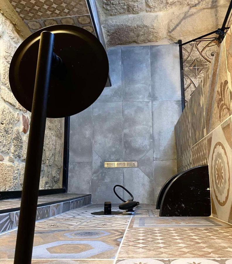 Stone Cave Suite Rhodes City ภายนอก รูปภาพ