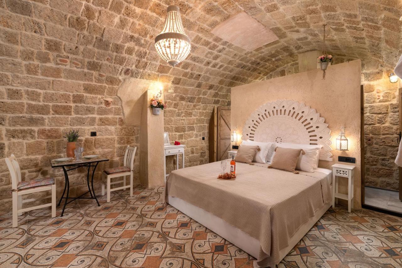 Stone Cave Suite Rhodes City ภายนอก รูปภาพ