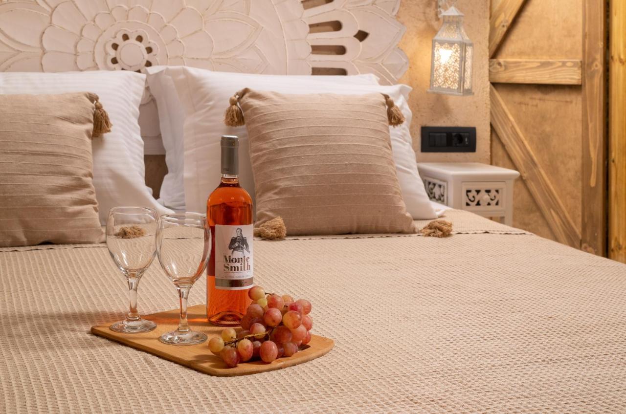 Stone Cave Suite Rhodes City ภายนอก รูปภาพ