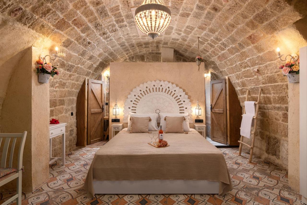 Stone Cave Suite Rhodes City ภายนอก รูปภาพ